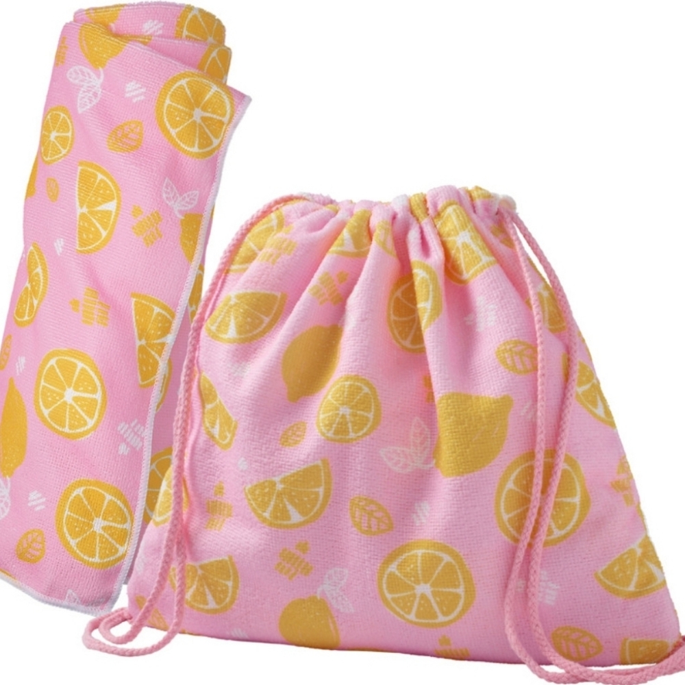 2-in-1 Beach towel & backpack